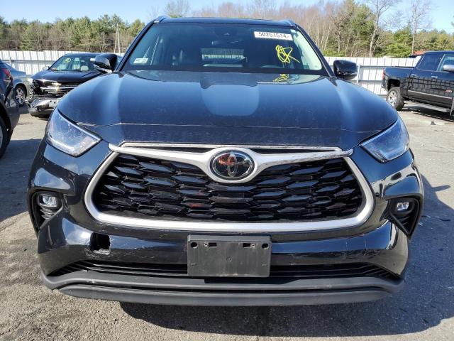 5TDGZRBH6MS157708 - 2021 TOYOTA HIGHLANDER XLE BLACK photo 5