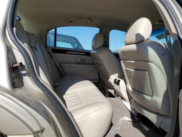 1LNHM81W04Y622321 - 2004 LINCOLN TOWN CAR EXECUTIVE Թուխ լուսանկար 10