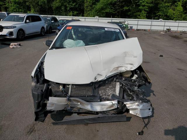 1G8AG52F64Z118547 - 2004 SATURN ION LEVEL 1 WHITE photo 5