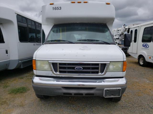 1FDXE45S27DB29910 - 2007 FORD ECONOLINE E450 SUPER DUTY CUTAWAY VAN WHITE photo 5