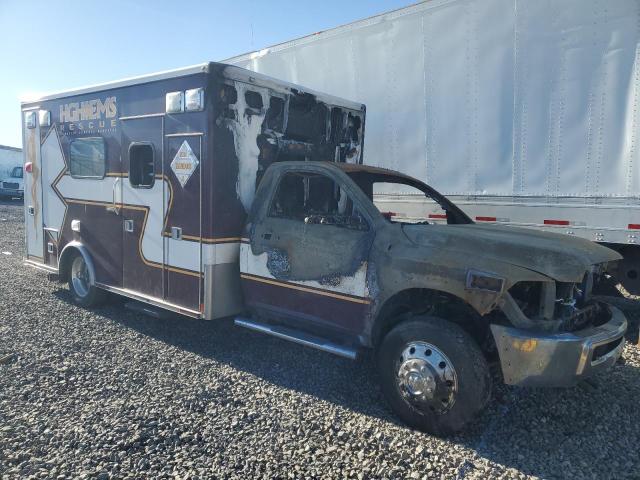 3C7WRNCL6JG248241 - 2018 RAM 5500 TWO TONE photo 4