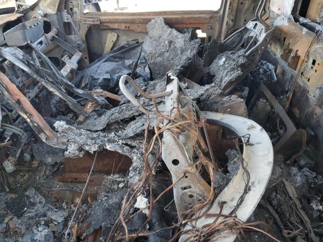 3C7WRNCL6JG248241 - 2018 RAM 5500 TWO TONE photo 7