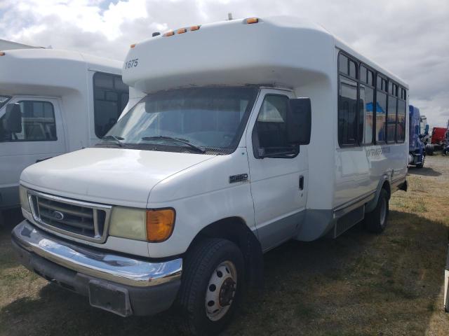 1FDXE45S56DB29737 - 2006 FORD ECONOLINE E450 SUPER DUTY CUTAWAY VAN WHITE photo 1