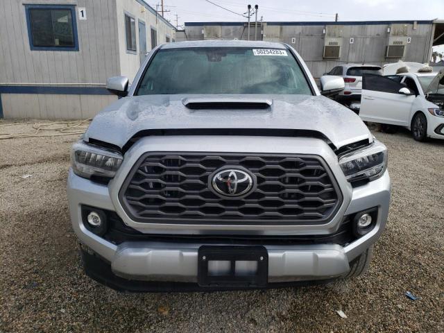 3TYRZ5CN2NT019806 - 2022 TOYOTA TACOMA ACCESS CAB SILVER photo 5