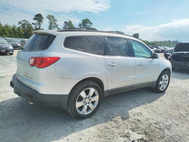 1GNER33D79S123797 - 2009 CHEVROLET TRAVERSE LTZ SILVER photo 3