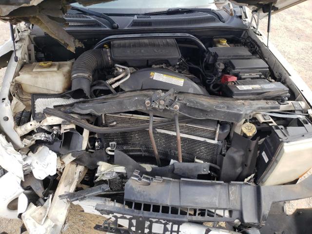 1J8HG48K78C193570 - 2008 JEEP COMMANDER SPORT თეთრი ფოტო 12