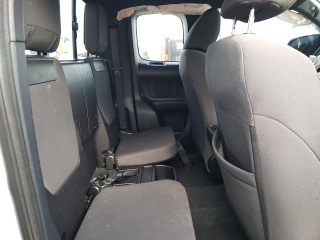 5TFSZ5AN3HX089684 - 2017 TOYOTA TACOMA ACCESS CAB თეთრი ფოტო 10