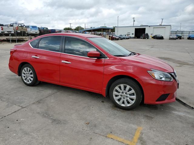 3N1AB7AP0HL685749 - 2017 NISSAN SENTRA S RED photo 4