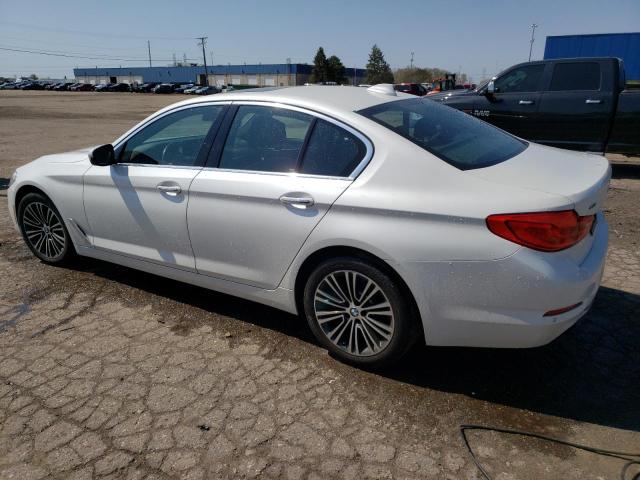 WBAJE7C55JG891446 - 2018 BMW 540 XI WHITE photo 2