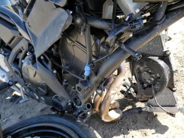 ML5EXER16PDA89650 - 2023 KAWASAKI EX650 R Қара фото 7