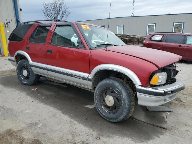 1GNDT13WXV2223549 - 1997 CHEVROLET BLAZER RED photo 4