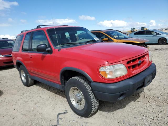 1FMYU22X8XUC26962 - 1999 FORD EXPLORER RED photo 4