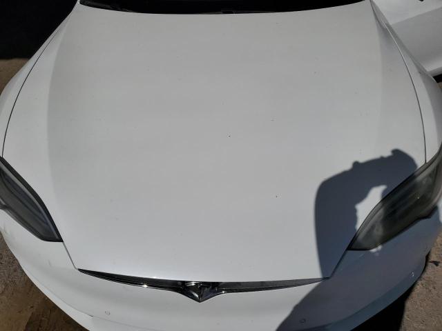 5YJSA1E29HF201107 - 2017 TESLA MODEL S WHITE photo 11