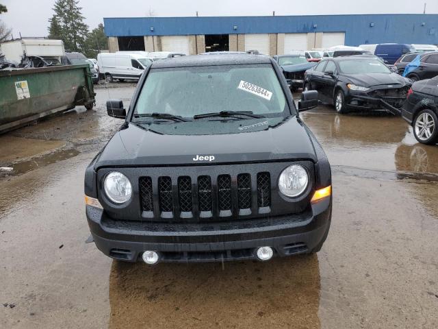 1C4NJPFA9ED793312 - 2014 JEEP PATRIOT LATITUDE BLACK photo 5