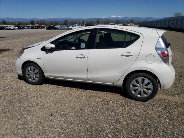 JTDKDTB36E1061120 - 2014 TOYOTA PRIUS C WHITE photo 2