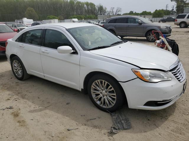 1C3CCBAB6CN117240 - 2012 CHRYSLER 200 LX WHITE photo 4