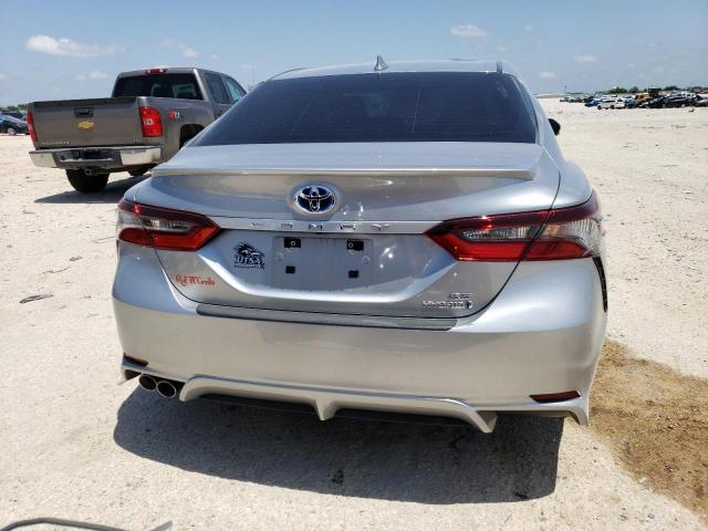 4T1G31AK4PU604354 - 2023 TOYOTA CAMRY SE NIGHT SHADE SILVER photo 6