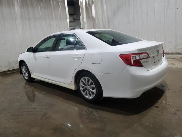 4T1BF1FK1EU813901 - 2014 TOYOTA CAMRY L WHITE photo 2