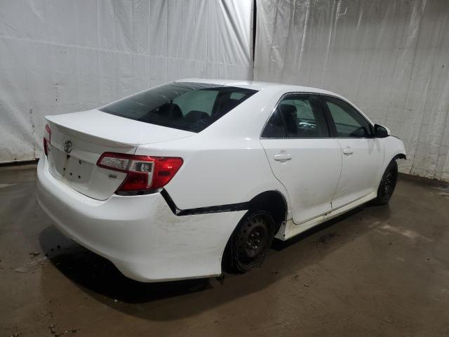 4T1BF1FK1EU813901 - 2014 TOYOTA CAMRY L WHITE photo 3