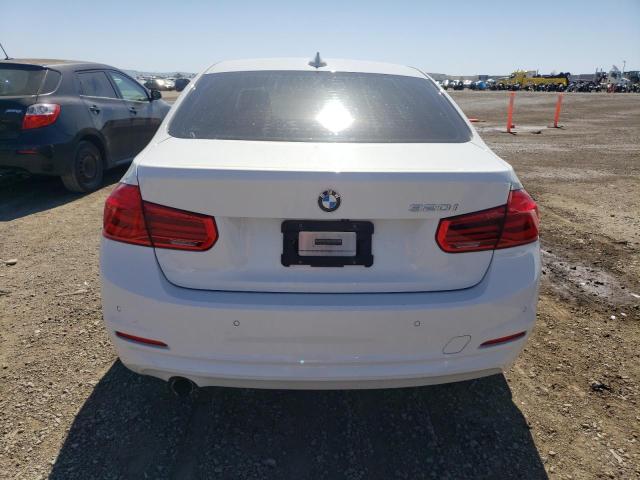 WBA8E1G36HNU18035 - 2017 BMW 320 I WHITE photo 6