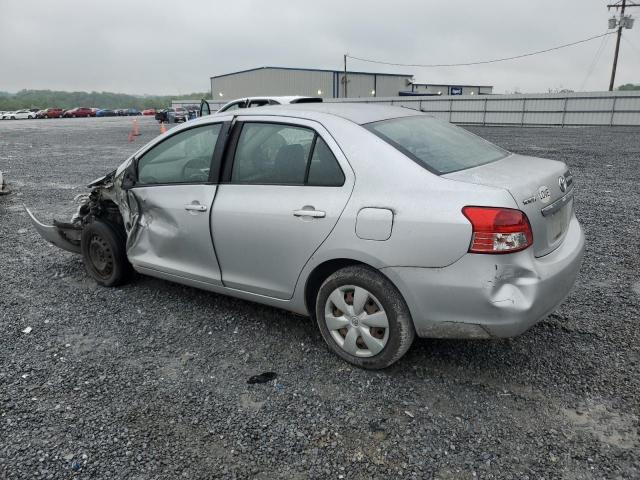 JTDBT923181286619 - 2008 TOYOTA YARIS SILVER photo 2