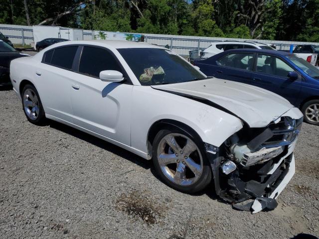 2C3CDXBG9CH178806 - 2012 DODGE CHARGER SE WHITE photo 4