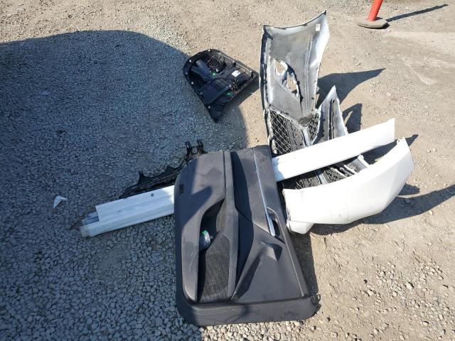 4T1B11HK0KU752256 - 2019 TOYOTA CAMRY L WHITE photo 12