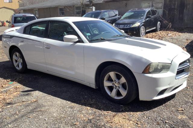 2B3CL3CG1BH584715 - 2011 DODGE CHARGER WHITE photo 1