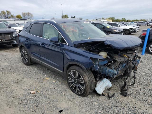 5LMCJ4C91JUL07367 - 2018 LINCOLN MKC BLACK LABEL Blau Foto 4