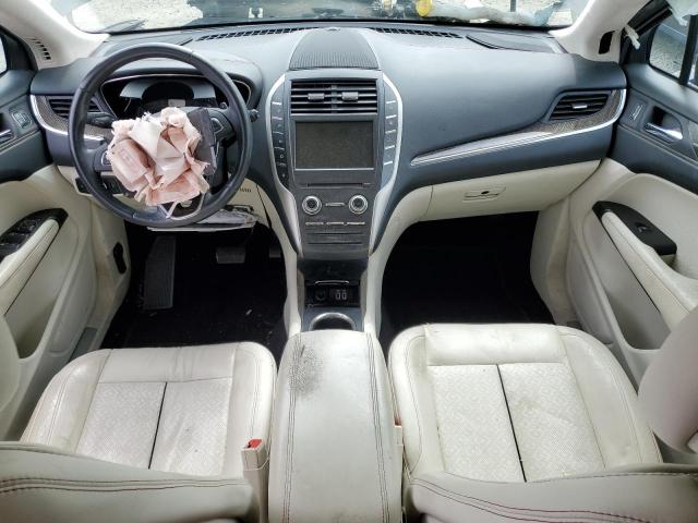 5LMCJ4C91JUL07367 - 2018 LINCOLN MKC BLACK LABEL Blau Foto 8