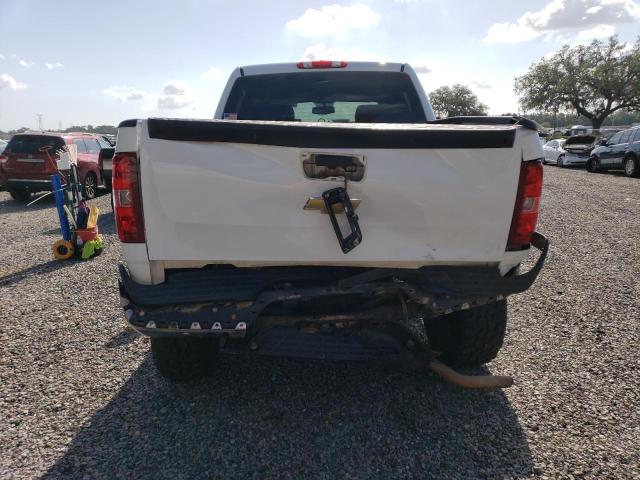 3GCPKSE3XBG312607 - 2011 CHEVROLET SILVERADO2 K1500 LT WHITE photo 6