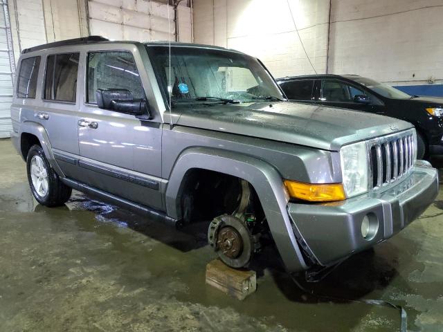 1J8HG48K68C135241 - 2008 JEEP COMMANDER SPORT Gris foto 4