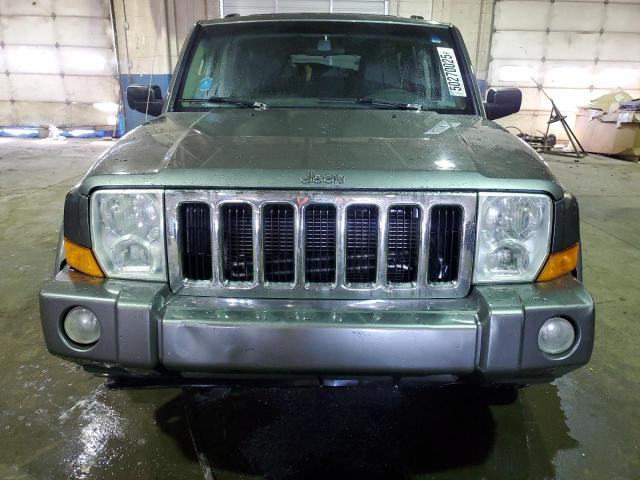 1J8HG48K68C135241 - 2008 JEEP COMMANDER SPORT Gris foto 5