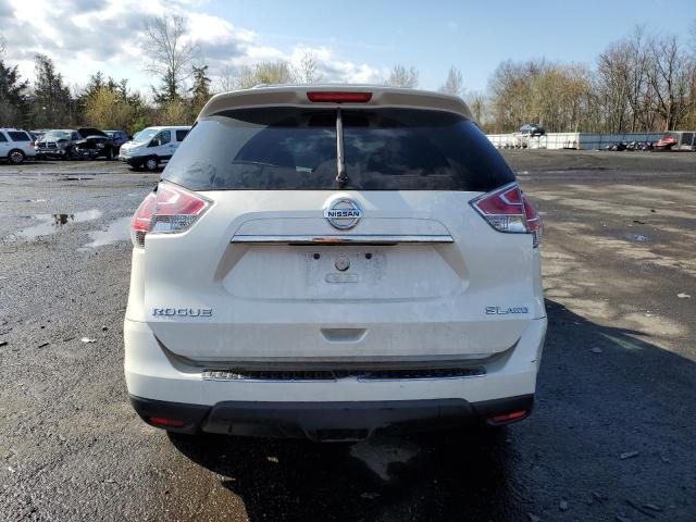 5N1AT2MVXFC805052 - 2015 NISSAN ROGUE S WHITE photo 6