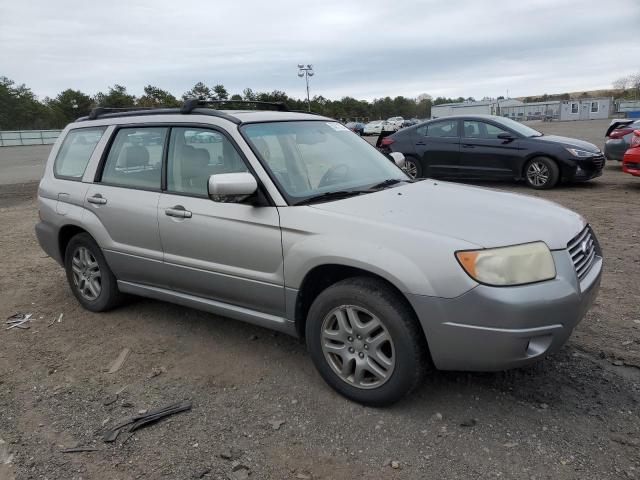 JF1SG67697H726085 - 2007 SUBARU FORESTER 2.5X LL BEAN SILVER photo 4