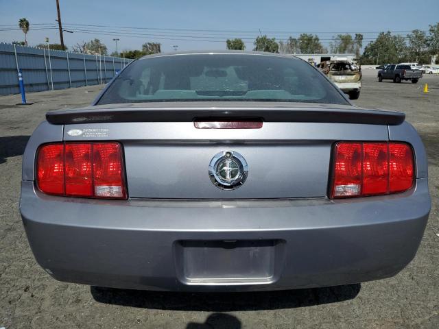 1ZVFT80N075240154 - 2007 FORD MUSTANG SILVER photo 6