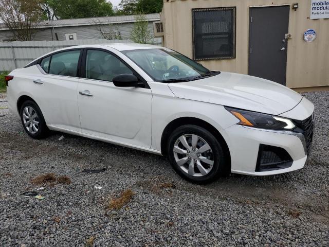 1N4BL4DW3RN336415 - 2024 NISSAN ALTIMA SV WHITE photo 4