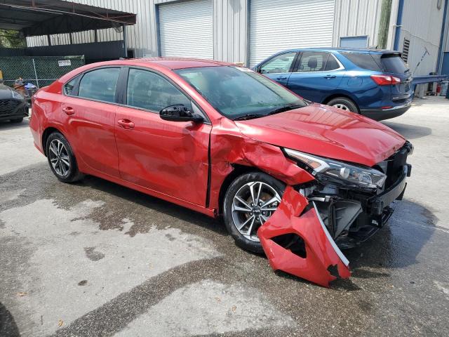 3KPF24AD2RE704525 - 2024 KIA FORTE LX RED photo 4