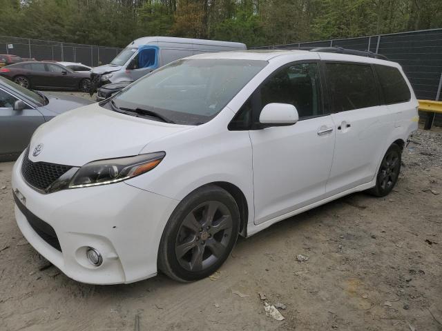 2016 TOYOTA SIENNA SE, 