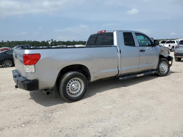 5TFTY5F16BX007029 - 2011 TOYOTA TUNDRA DOUBLE CAB SR5 SILVER photo 3