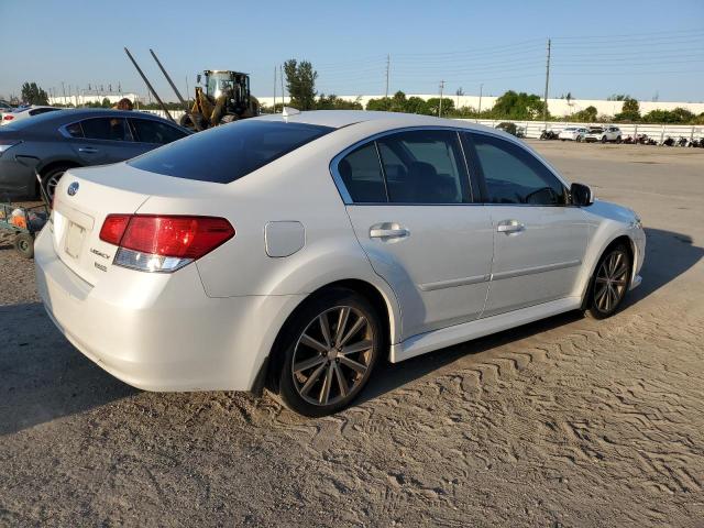 4S3BMBJ62E3012880 - 2014 SUBARU LEGACY 2.5I SPORT WHITE photo 3