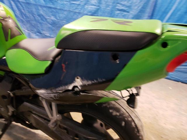 JKAZXDP13YA047032 - 2000 KAWASAKI ZX750 P GREEN photo 10