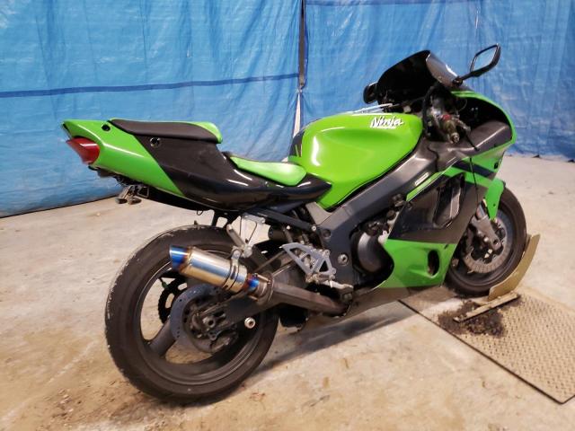 JKAZXDP13YA047032 - 2000 KAWASAKI ZX750 P GREEN photo 4