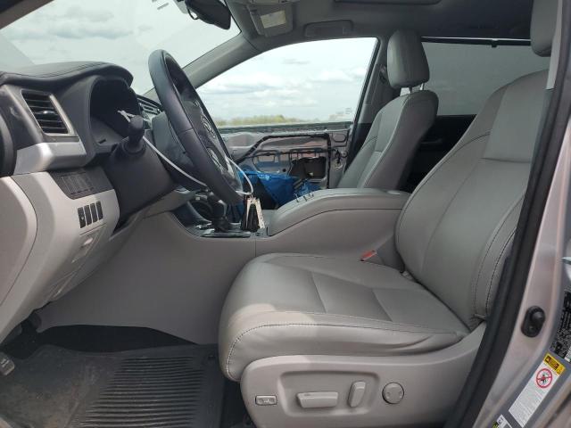 5TDJKRFH2GS330990 - 2016 TOYOTA HIGHLANDER XLE Gümüş foto 7
