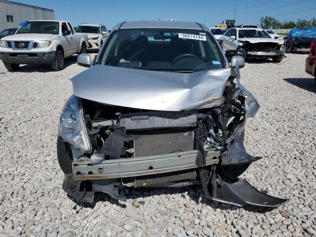 3N1CN7APXDL875536 - 2013 NISSAN VERSA S SILVER photo 5