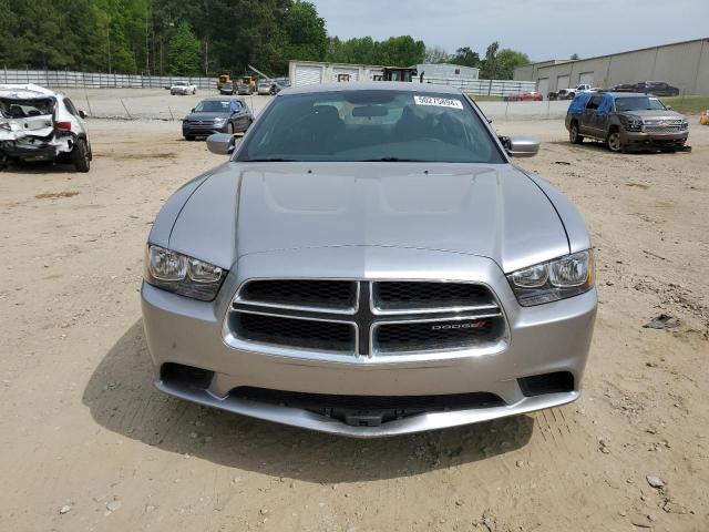 2C3CDXBG3DH637488 - 2013 DODGE CHARGER SE SILVER photo 5
