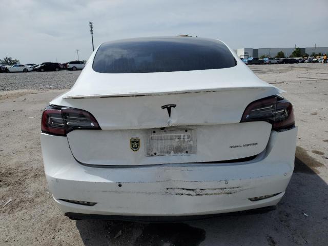 5YJ3E1EB2JF086350 - 2018 TESLA MODEL 3 Білий фото 6