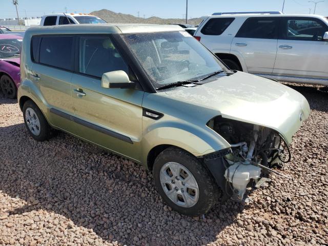 KNDJT2A56D7624593 - 2013 KIA SOUL GREEN photo 4