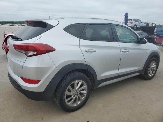 KM8J33A40JU669499 - 2018 HYUNDAI TUCSON SEL SILVER photo 3