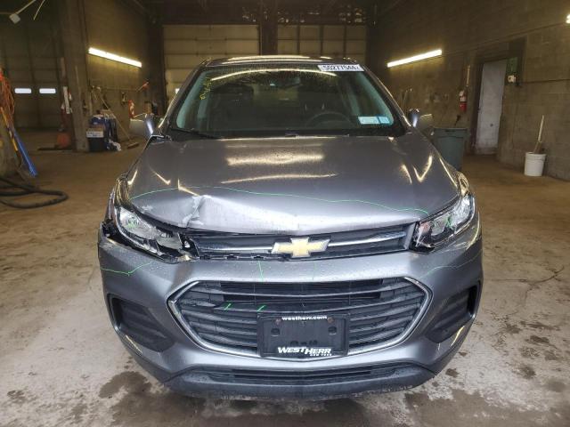 3GNCJKSB3LL155872 - 2020 CHEVROLET TRAX LS GRAY photo 5